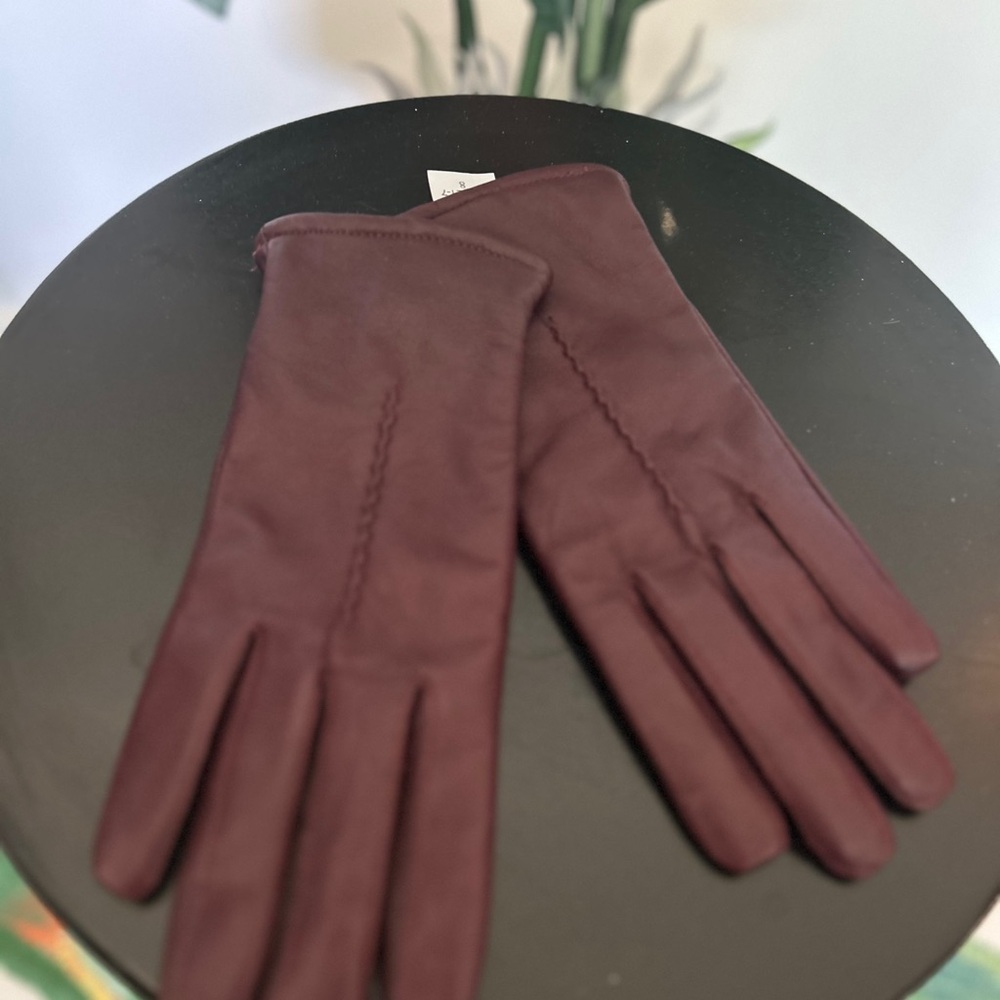 Elegant Burgundy Women's Leather Gloves
